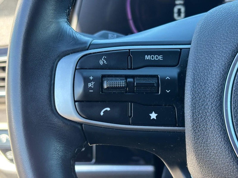 Kia Sportage Vehicle Image 18