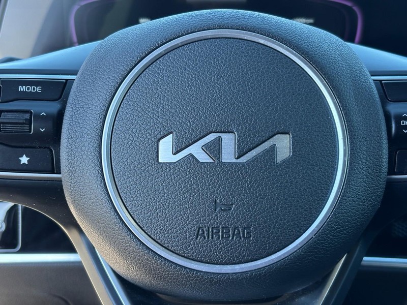 Kia Sportage Vehicle Image 19