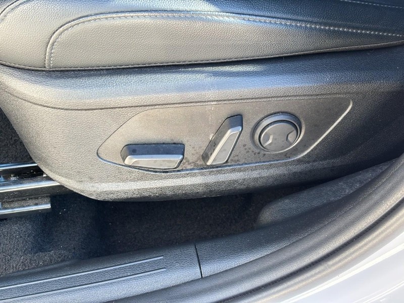 Kia Sportage Vehicle Image 26