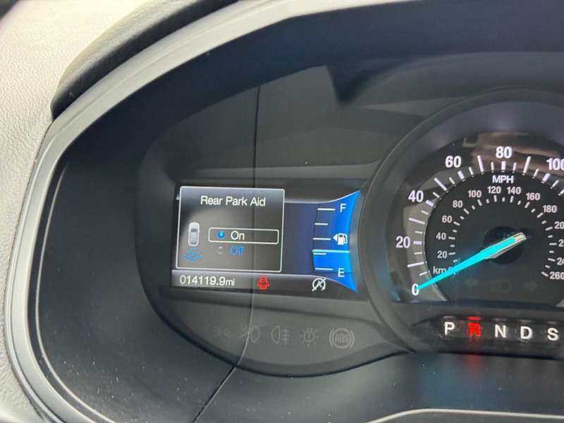 Ford Edge Vehicle Image 24