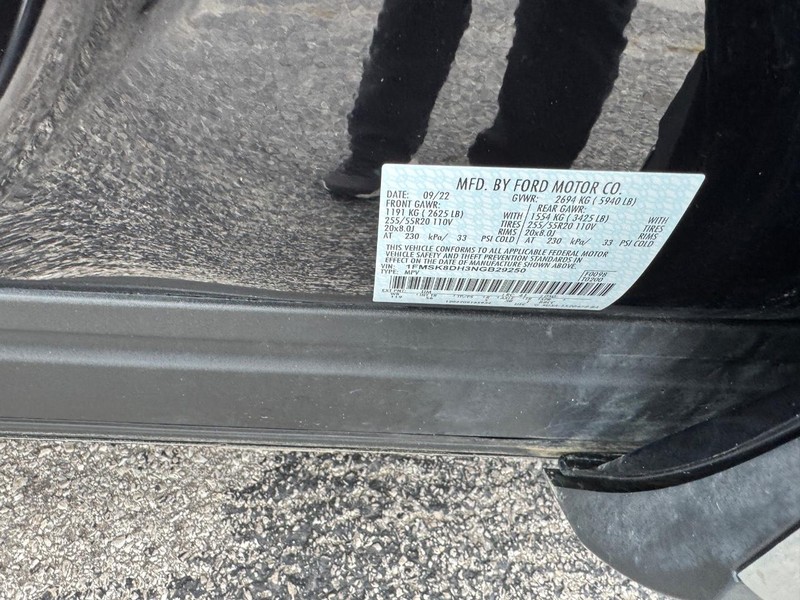 Ford Explorer Vehicle Image 28