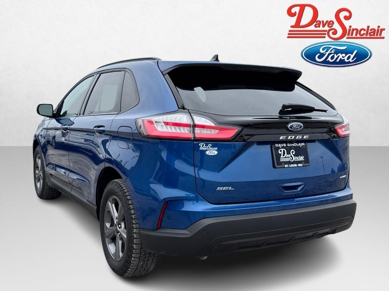 Ford Edge Vehicle Image 10
