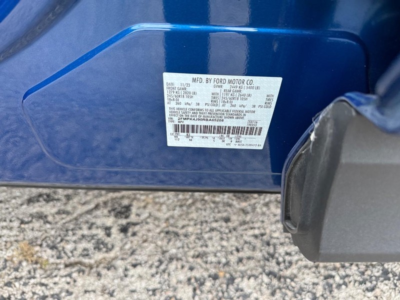 Ford Edge Vehicle Image 25