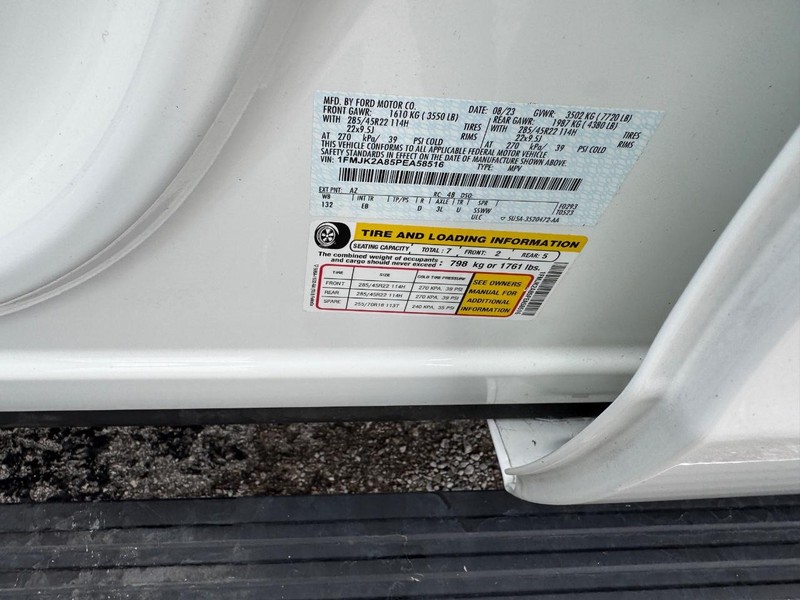 Ford Expedition Max Vehicle Image 28