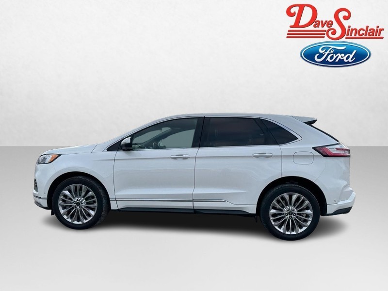 Ford Edge Vehicle Full-screen Gallery Image 10