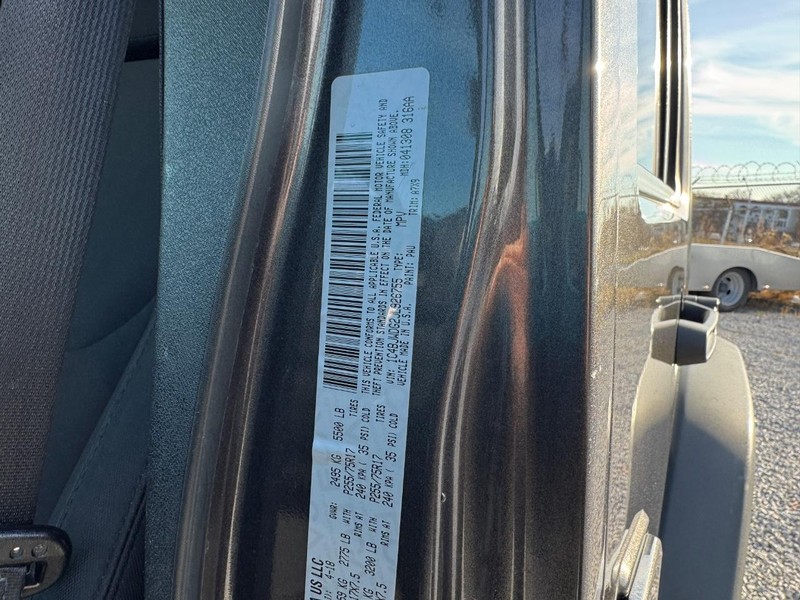 Jeep Wrangler JK Unlimited Vehicle Full-screen Gallery Image 22