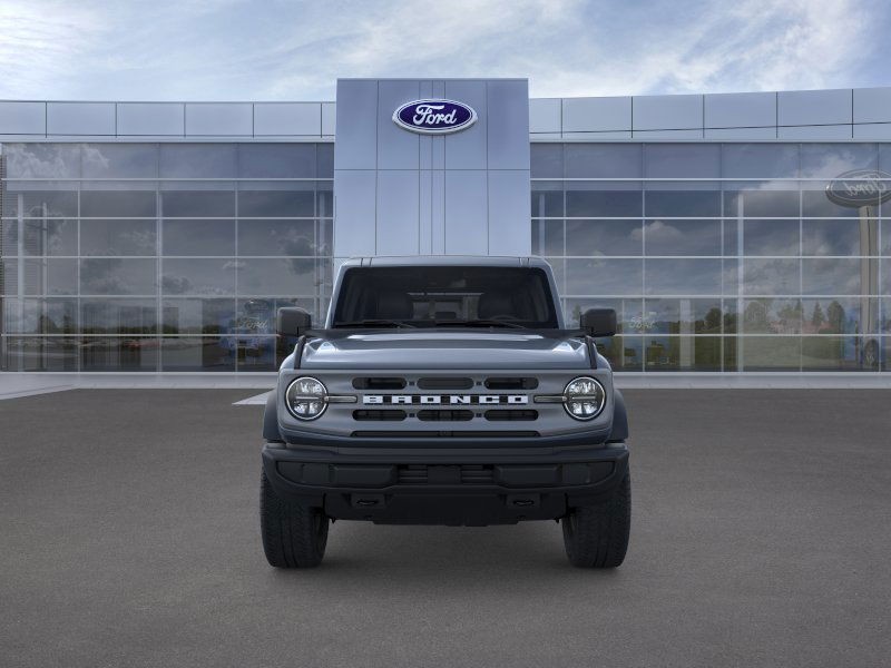 Ford Bronco Vehicle Full-screen Gallery Image 08