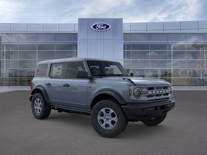 Ford Bronco Vehicle Full-screen Gallery Image 09