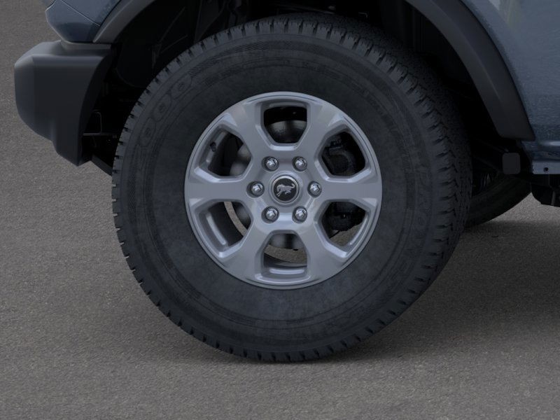 Ford Bronco Vehicle Full-screen Gallery Image 23