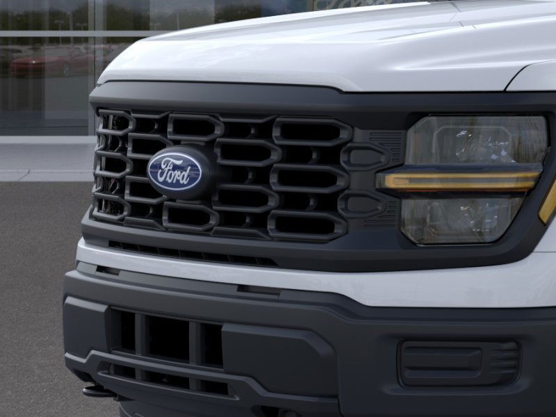 Ford F-150 Vehicle Full-screen Gallery Image 19