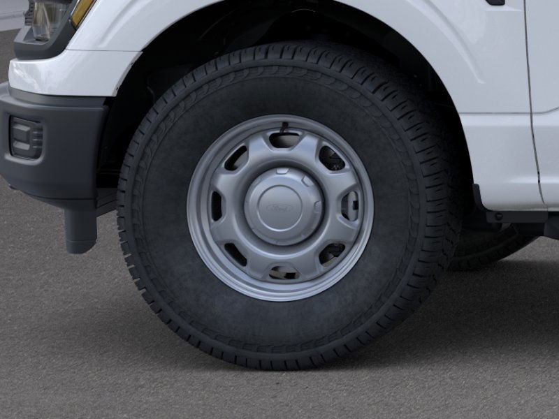 Ford F-150 Vehicle Full-screen Gallery Image 21