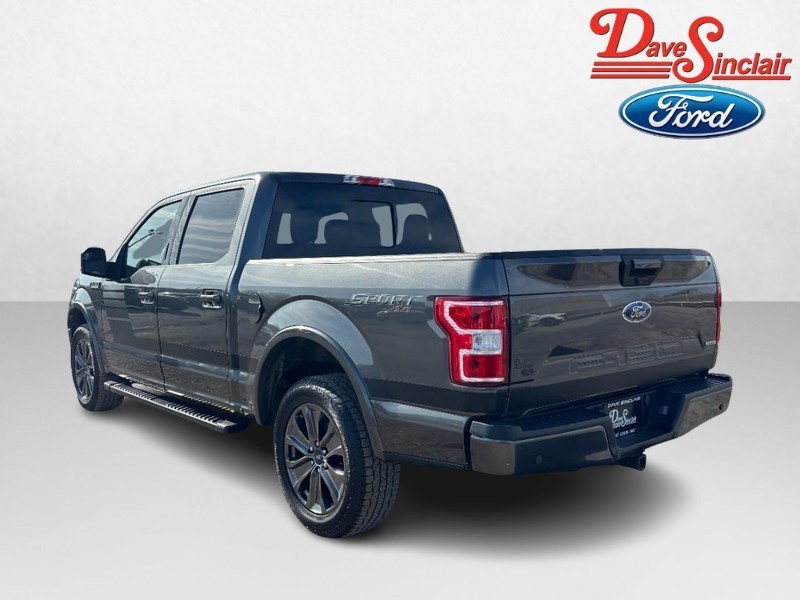 Ford F-150 Vehicle Full-screen Gallery Image 09