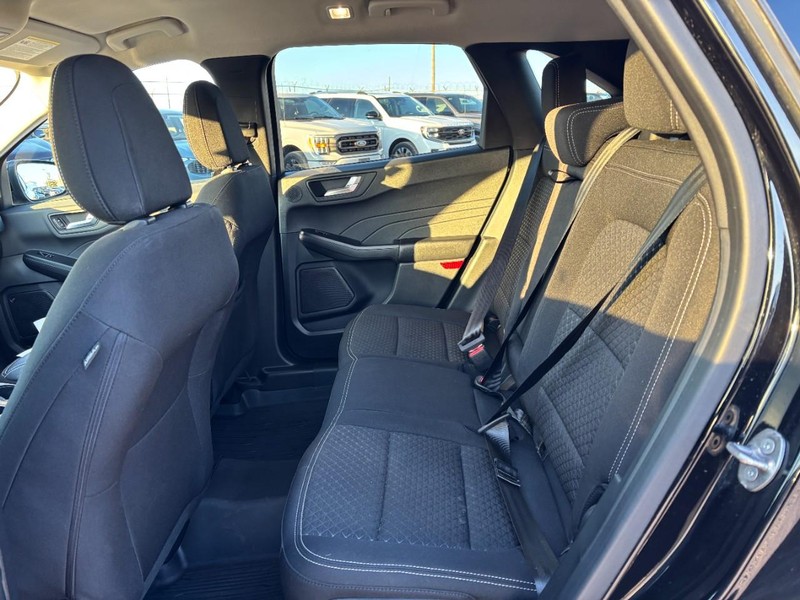 Ford Escape Vehicle Image 12