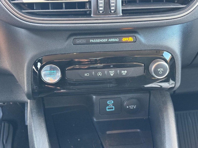 Ford Escape Vehicle Image 25