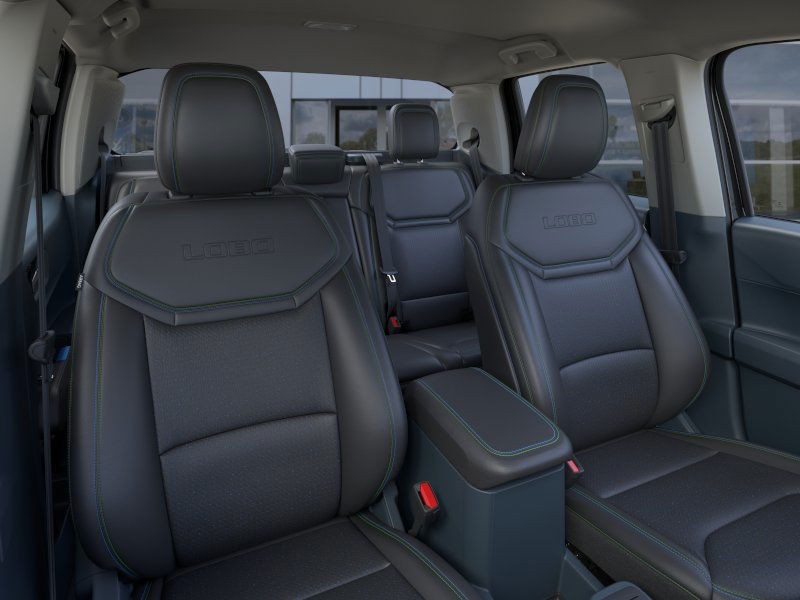 Ford Maverick Vehicle Full-screen Gallery Image 12