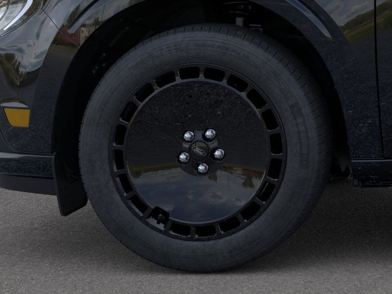 Ford Maverick Vehicle Full-screen Gallery Image 22