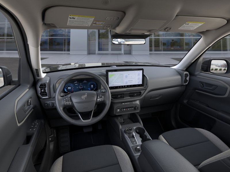 Ford Bronco Sport Vehicle Full-screen Gallery Image 11