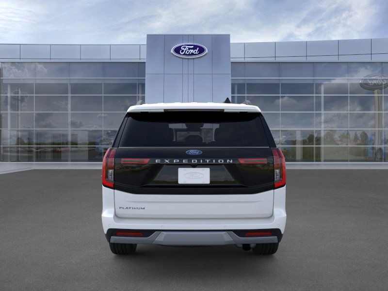 Ford Expedition Vehicle Full-screen Gallery Image 07