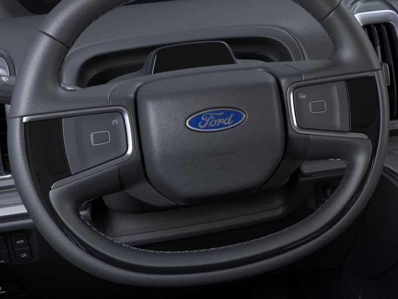 Ford Expedition Vehicle Full-screen Gallery Image 14