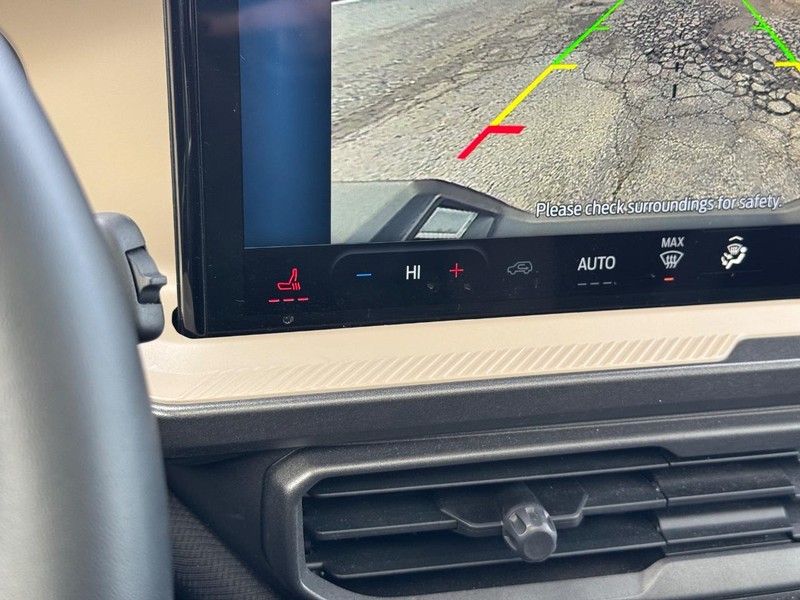 Ford Bronco Sport Vehicle Full-screen Gallery Image 22