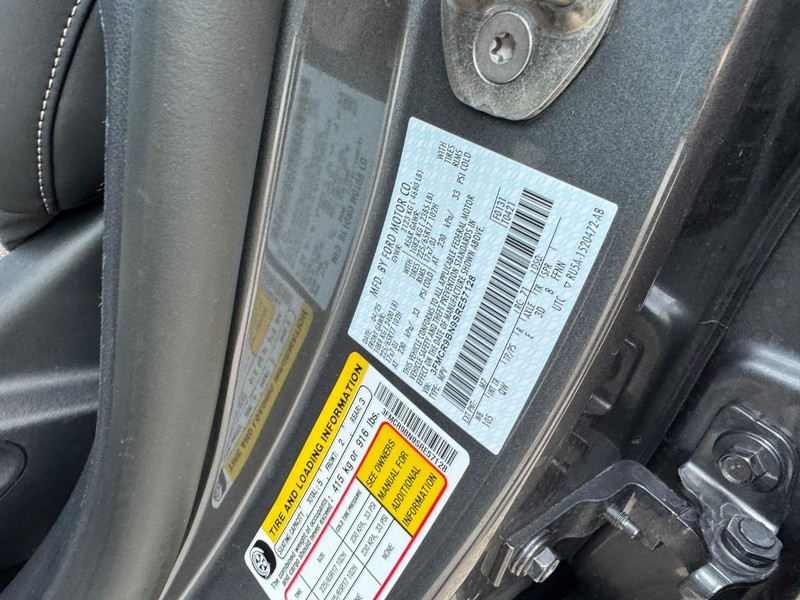 Ford Bronco Sport Vehicle Full-screen Gallery Image 25