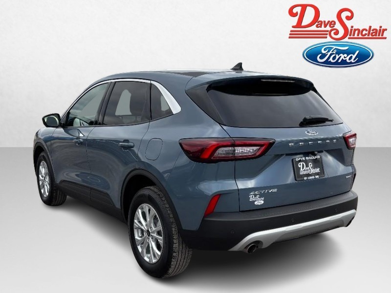 Ford Escape Vehicle Image 09