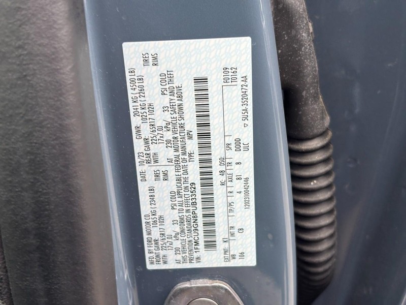 Ford Escape Vehicle Image 29