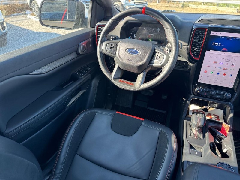 Ford Ranger Vehicle Full-screen Gallery Image 13