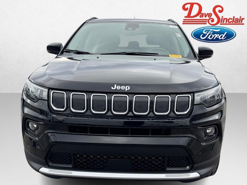 Jeep Compass Vehicle Image 02