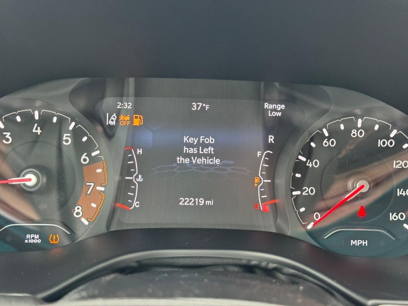 Jeep Compass Vehicle Image 22