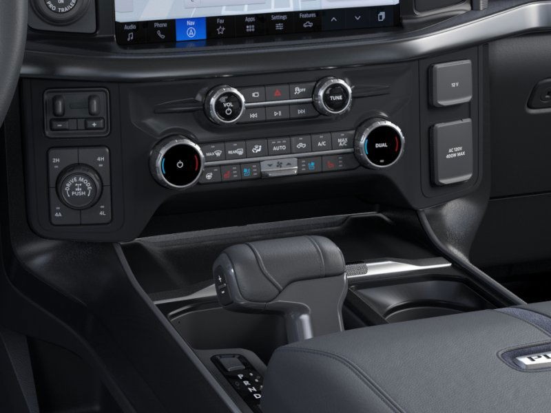 Ford F-150 Vehicle Full-screen Gallery Image 17