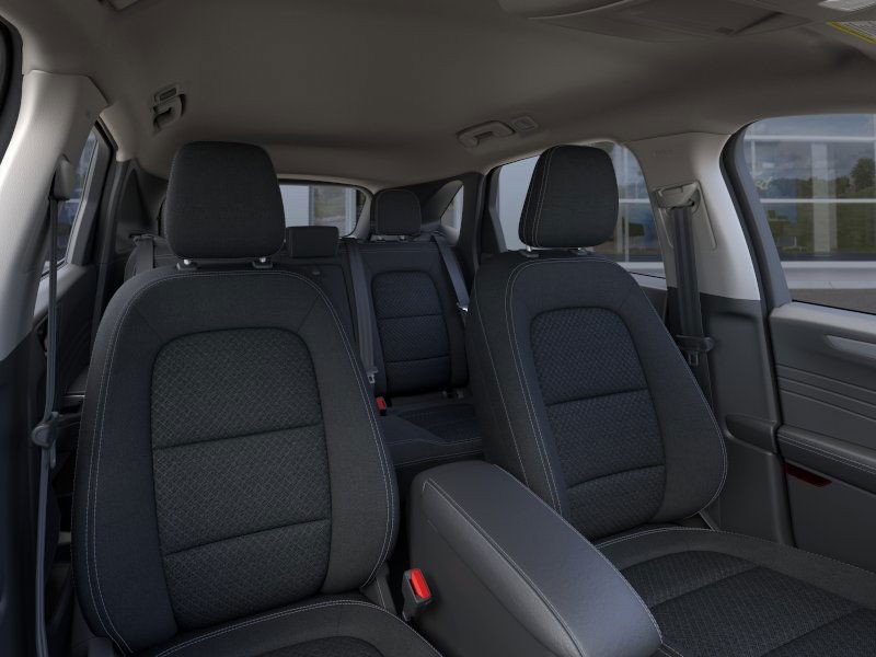 Ford Escape Vehicle Full-screen Gallery Image 12