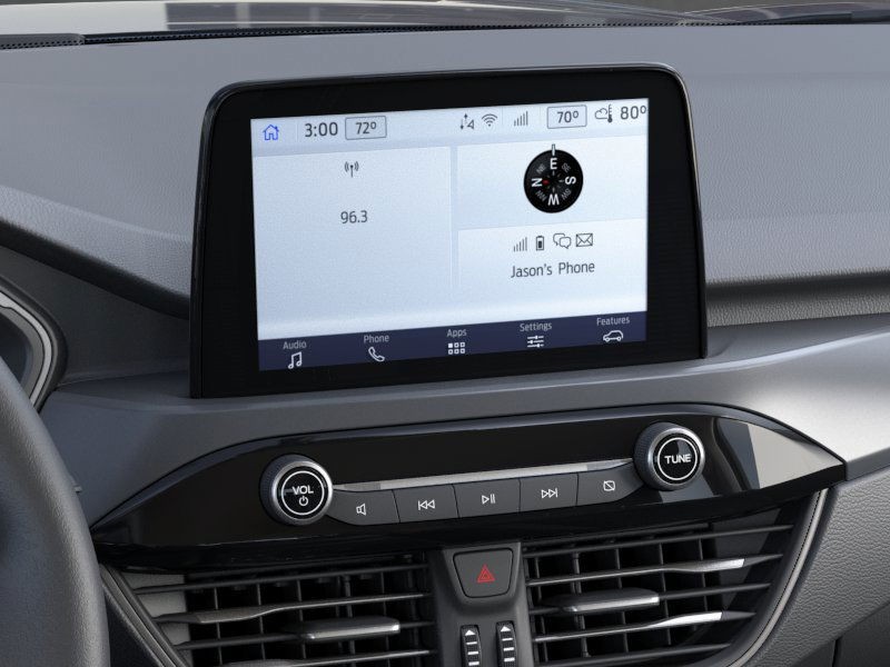 Ford Escape Vehicle Full-screen Gallery Image 16