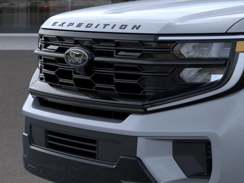 Ford Expedition Max Vehicle Image 19