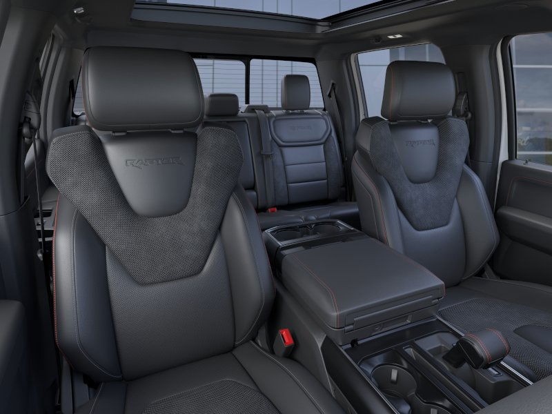 Ford F-150 Vehicle Full-screen Gallery Image 12