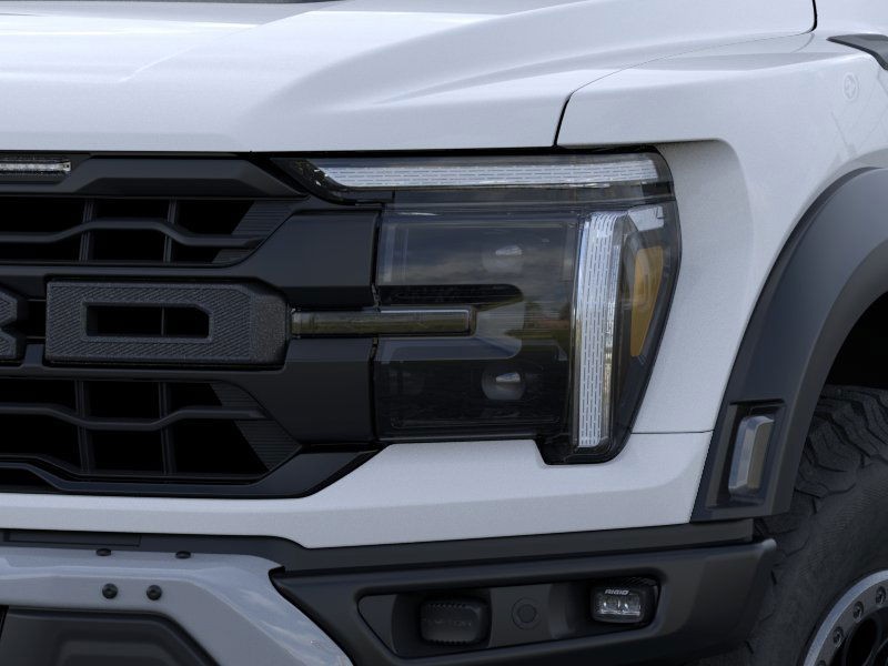 Ford F-150 Vehicle Full-screen Gallery Image 20