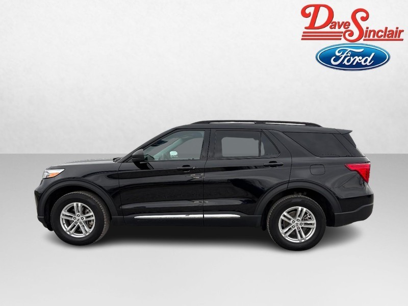 Ford Explorer Vehicle Image 10