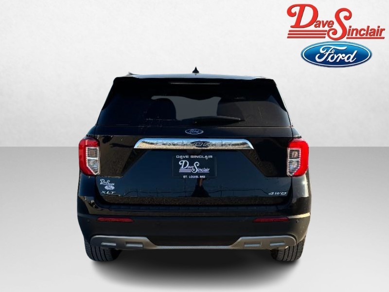 Ford Explorer Vehicle Image 08