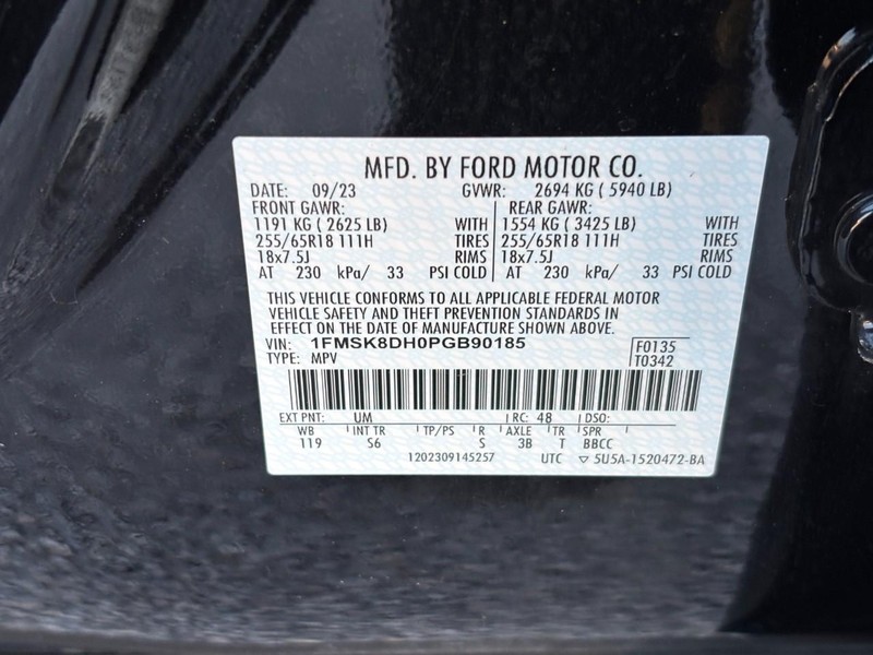 Ford Explorer Vehicle Image 28