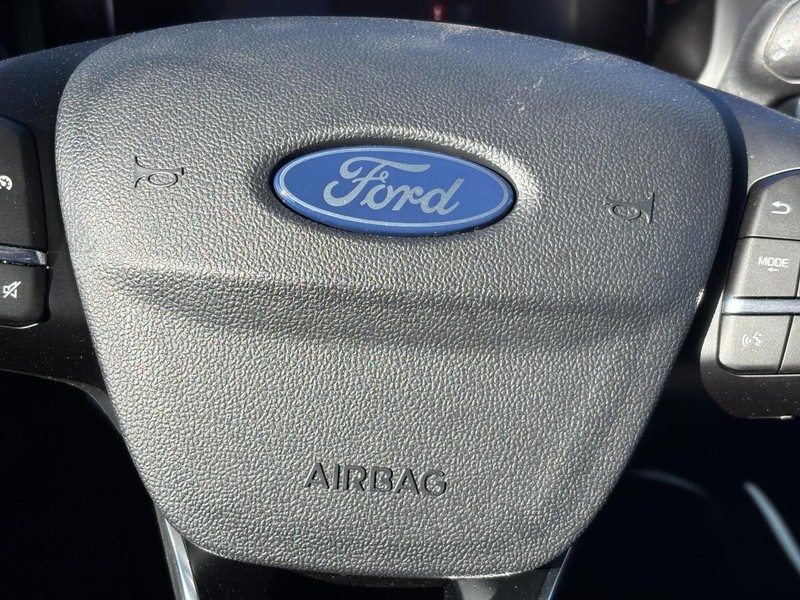 Ford Maverick Vehicle Full-screen Gallery Image 20