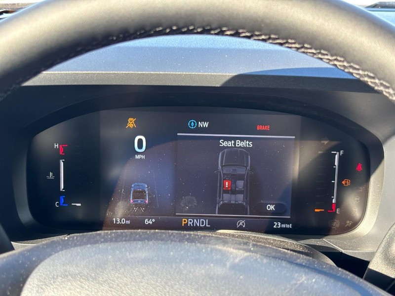 Ford Maverick Vehicle Full-screen Gallery Image 22