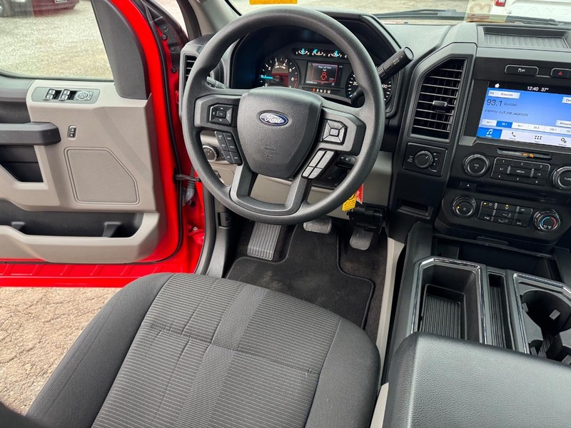 Ford F-150 Vehicle Image 13