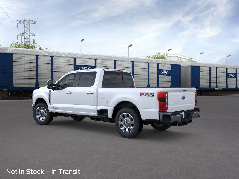 Ford Super Duty F-250 SRW Vehicle Full-screen Gallery Image 05