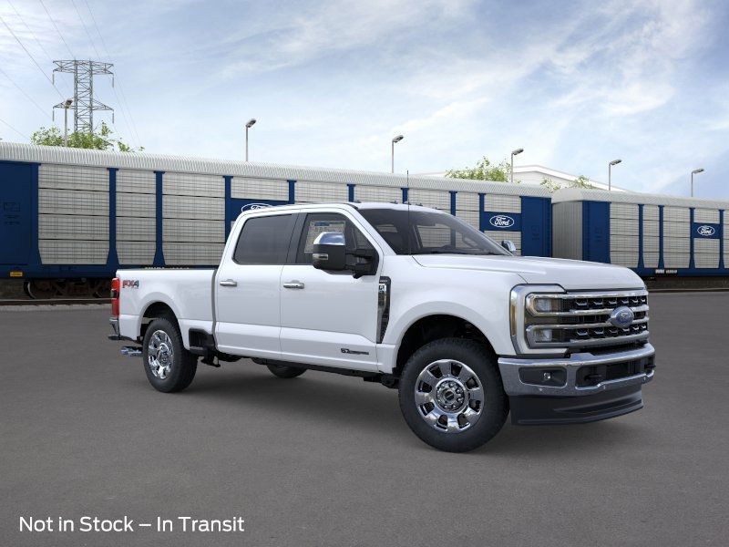 Ford Super Duty F-250 SRW Vehicle Full-screen Gallery Image 09