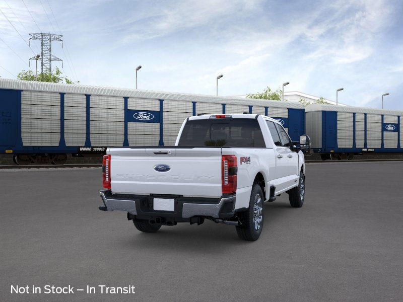 Ford Super Duty F-250 SRW Vehicle Full-screen Gallery Image 10