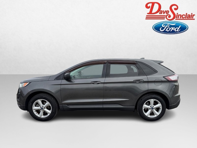 Ford Edge Vehicle Full-screen Gallery Image 10