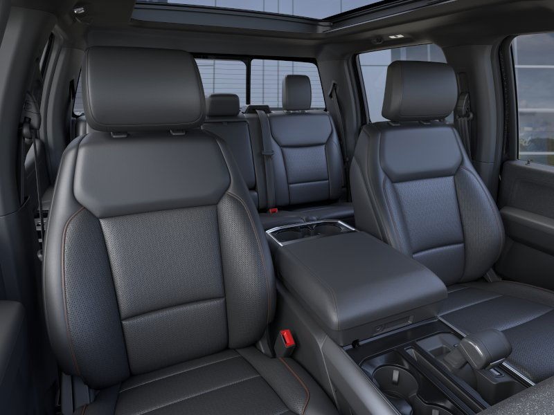Ford F-150 Vehicle Full-screen Gallery Image 12