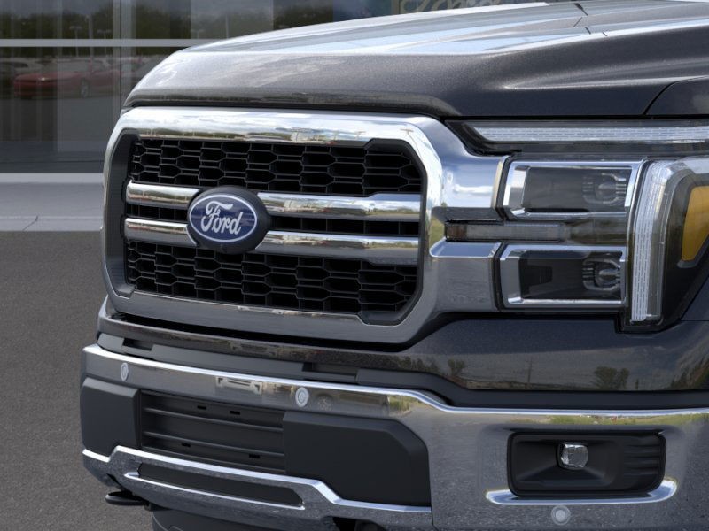 Ford F-150 Vehicle Full-screen Gallery Image 19