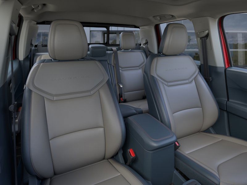 Ford Maverick Vehicle Image 12