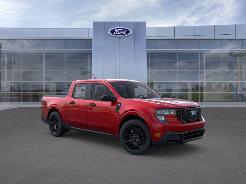 Ford Maverick Vehicle Image 09